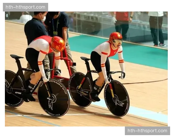 通讯:一对跨国柔道兄妹的奥运之路——哥哥在塔什干为妹妹赢得积分 通讯:一对跨国柔道兄妹的奥运之路——哥哥在塔什干为妹妹赢得积分