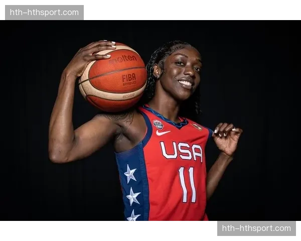 芝加哥天空队新星卡莉亚·库珀成功接受膝盖手术，归期未定