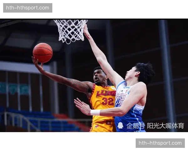 山西主帅潘江遭禁赛，助理教练布扎斯临场指挥率队取胜